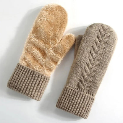 Fleece-Lined Winter Mittens – The Warmest Hands You'll Have All Season