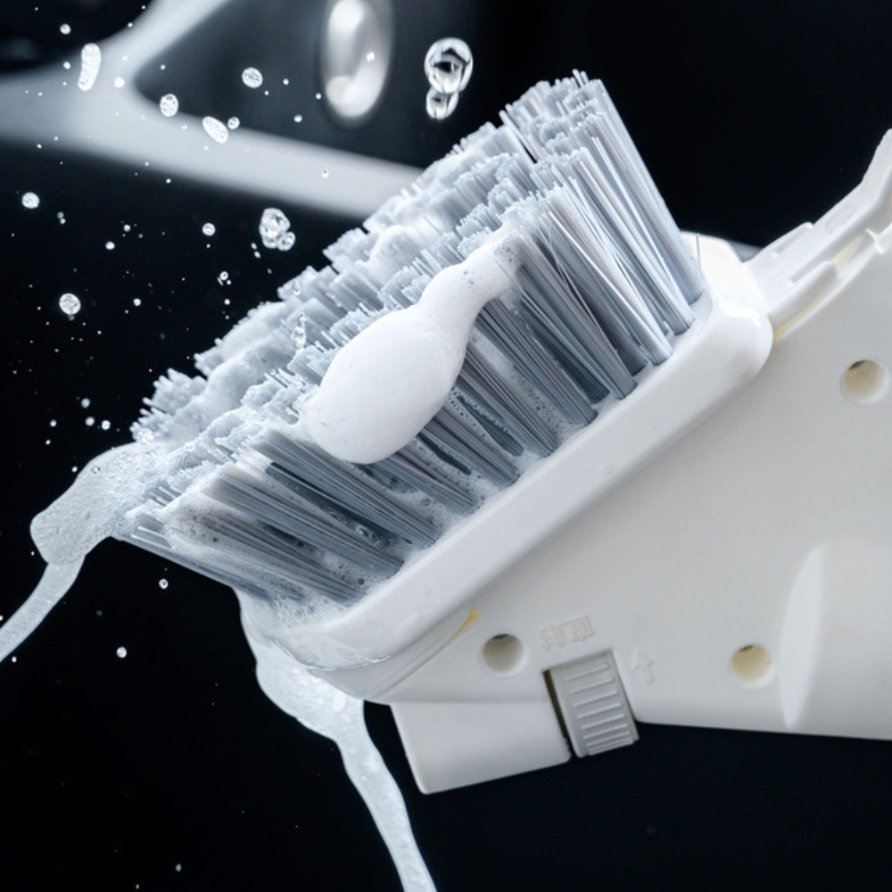 4-in-1 Bathroom Cleaning Tool – Interchangeable Heads for Every Surface