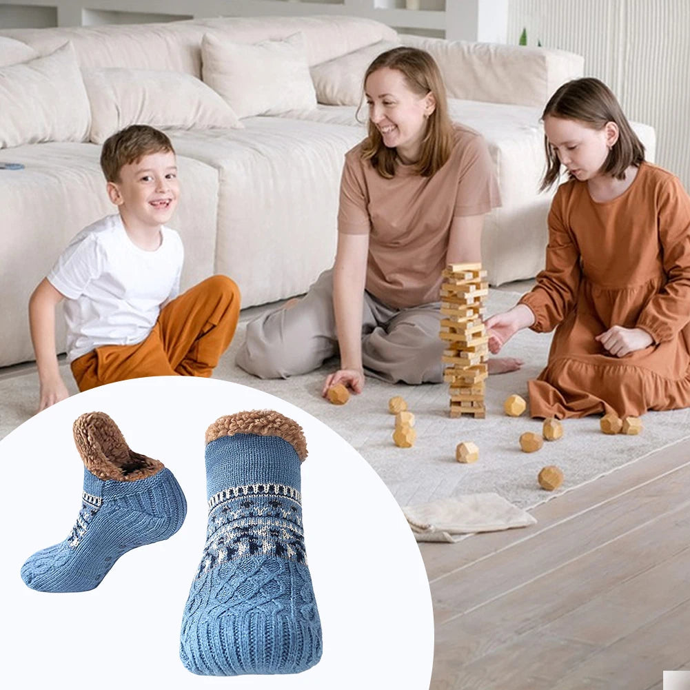 Knitted Slipper Socks with Fleece Lining – All-Day Cozy Feet