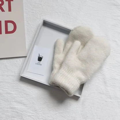 Cashmere Knit Mittens for Women – Luxuriously Warm