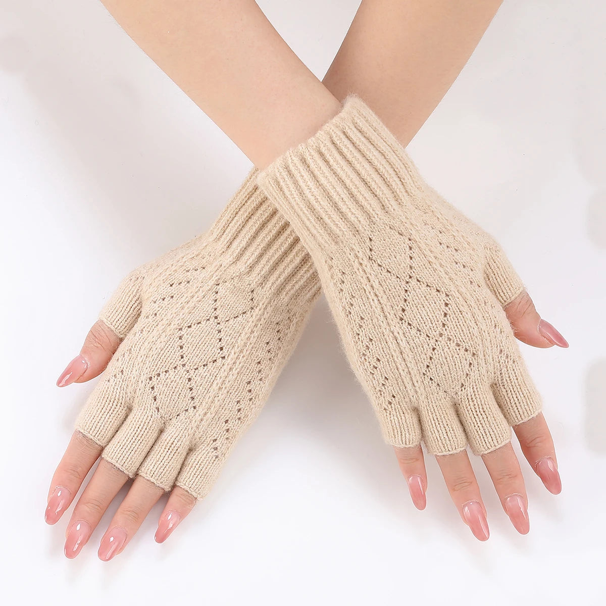Soft Knit Fingerless Gloves – Cozy Warmth, Full Dexterity