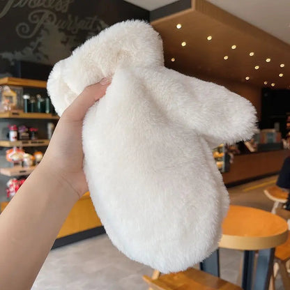 Fluffy Plush Mittens – Cloud-Soft Winter Warmth