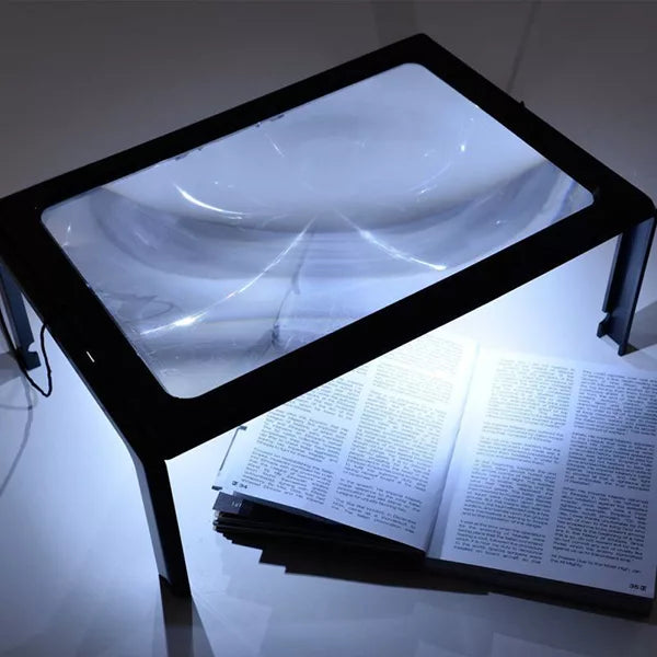 3x Magnifying Glass with LED Light – Rediscover the Joy of Reading