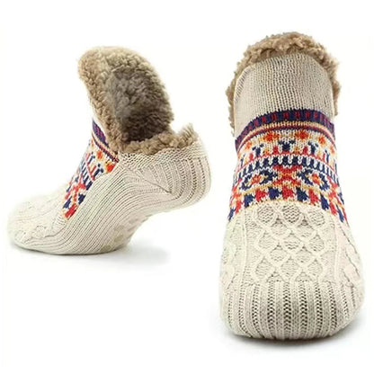 Knitted Slipper Socks with Fleece Lining – All-Day Cozy Feet