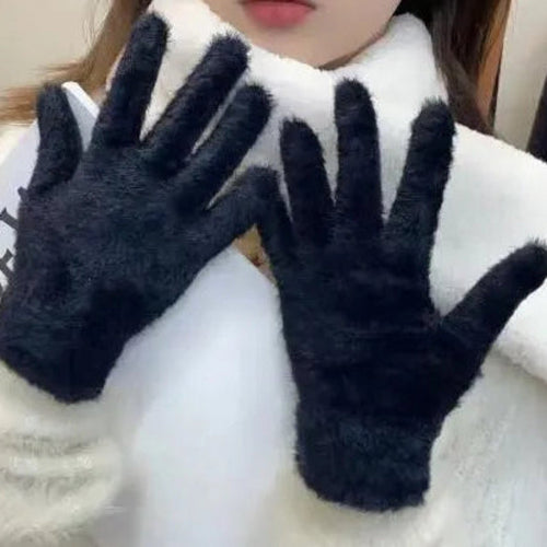 Soft Plush Winter Gloves for Women – Everyday Cozy Essential