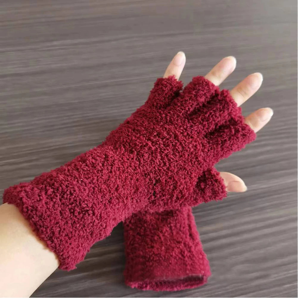 Knit Half-Finger Winter Gloves – Stay Warm, Stay in Control