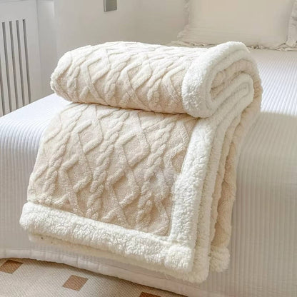 Ultra-Soft Fleece Blanket – Cozy Warmth, Zero Chill