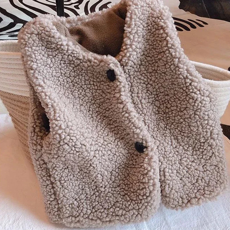 Kids Fluffy Lamb Wool Vest – Soft, Warm & Irresistibly Cosy