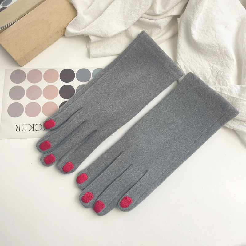 Touch Screen Winter Gloves with Nail Polish Design – Stylish & Functional