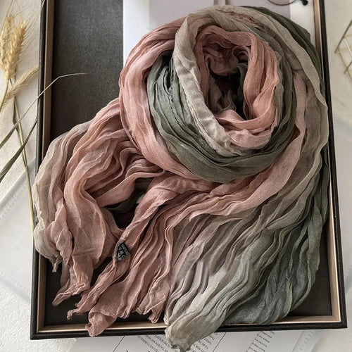 Soft Gradient Cotton Shawl – Effortless Winter Elegance