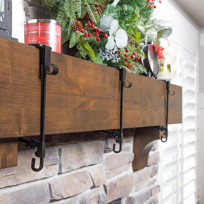 Adjustable Fireplace Stocking Hanger – Perfect Fit for Any Mantle