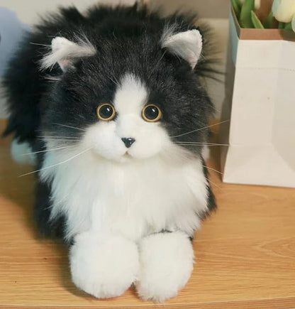 Lifelike Plush Cat – The Companion That Never Needs Feeding