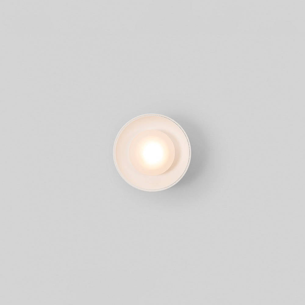 Nordic Modern Wall Lamp – Instant Ambiance, Zero Hassle