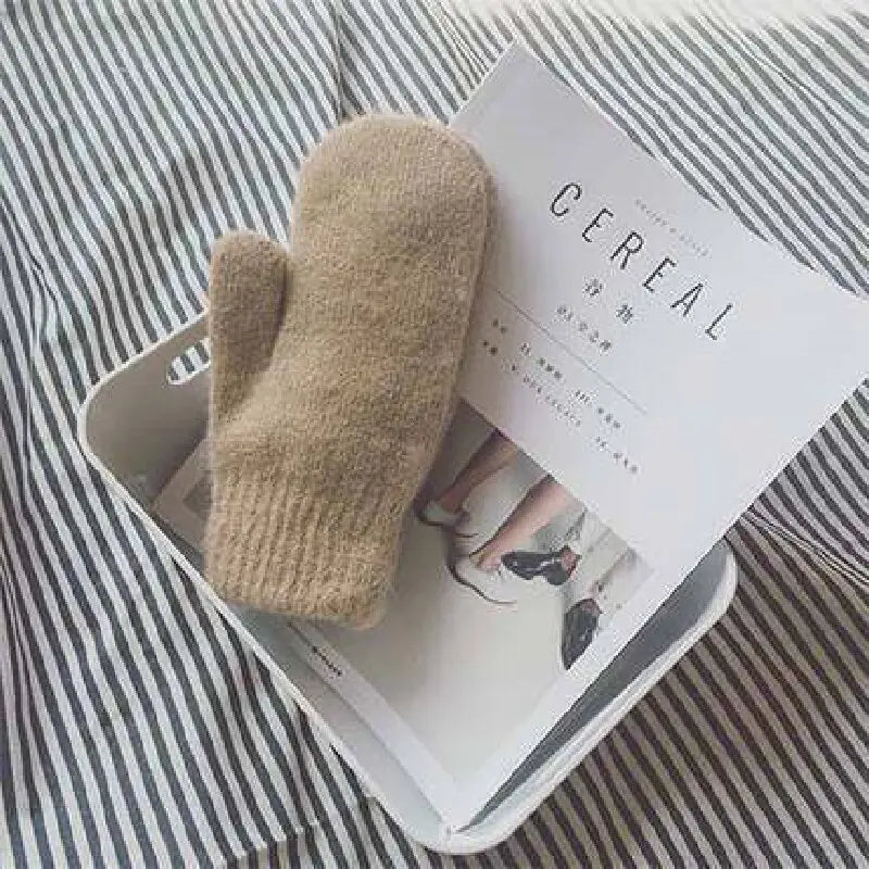 Cashmere Knit Mittens for Women – Luxuriously Warm