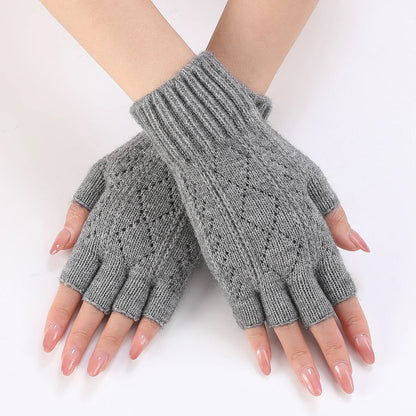 Soft Knit Fingerless Gloves – Cozy Warmth, Full Dexterity